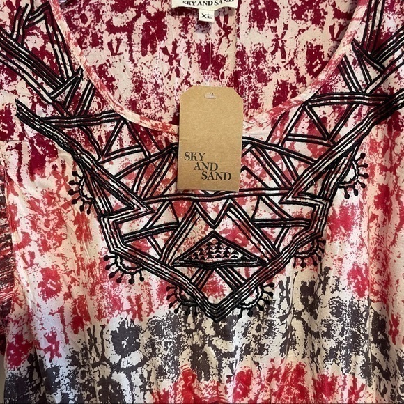 Stylish Tie-dye Top NWT - Picture 2 of 13